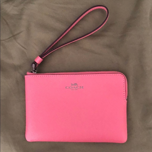 Coach pink zipper wallet/pouch